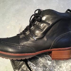 Matt Bernson black ankle boots new